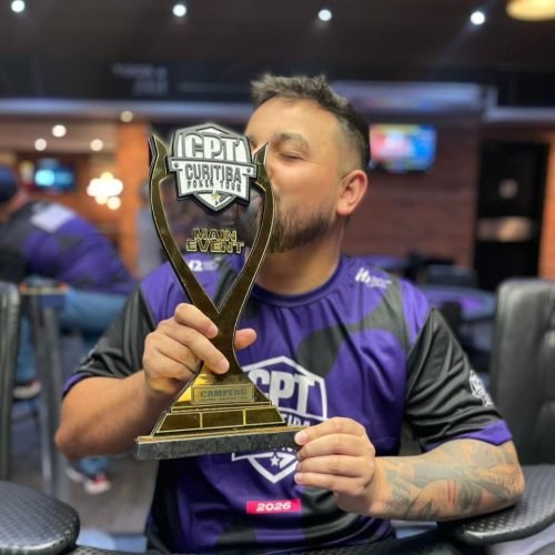 O QUE FALTAVA NA PRATELEIRA